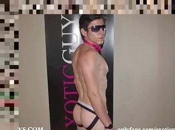 Male Strippers ready to get Naked!!