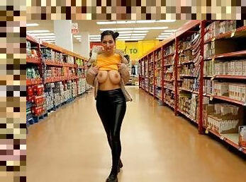 big tits flashing at the grocery store