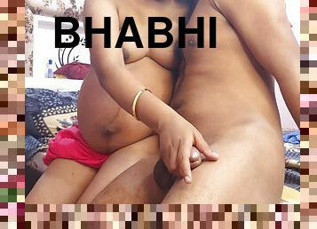 Young Pregnent Pinki Bhabhi Gives Juicy Blowjob And Devar Cum In Mouth With Devar Bhabhi