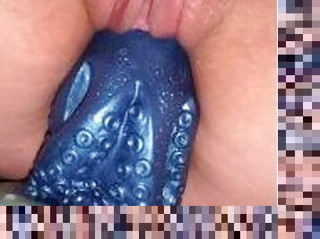 Tentacle dildo - creature cock