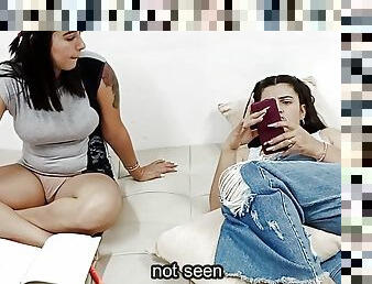 Hot sex between cute lesbians with big ass - Porn in Spanish