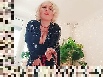 Leash And Collar: Strap-on Video Fetish Mistress Dirty Talk - Hot Pin Up Blonde Domme - Arya Grander