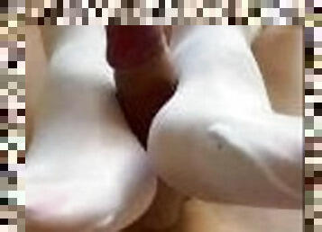 masturbation, amateur, ejaculation-sur-le-corps, milf, pieds, secousses, bas, point-de-vue, ejaculation, blonde