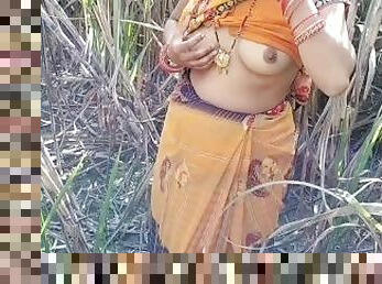 New best indian desi Village outdoor bhabhi public porn video