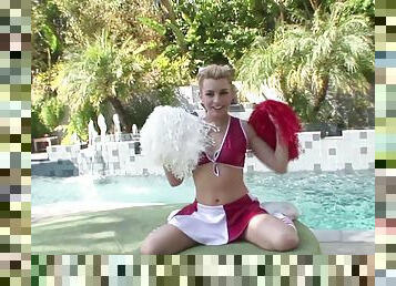 Cheerleader gets her dose of cock in seductive POV