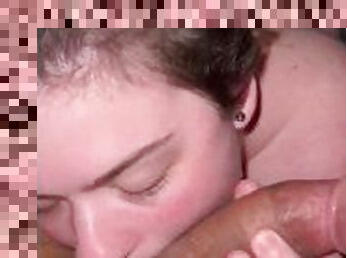 Snapchat Slut gives Morning Head