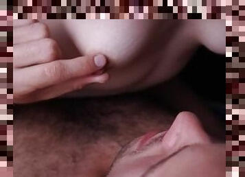 masturbācija-masturbation, krūšgali, orgasms, amatieris, smalka, balts, sūkā