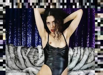 I drive you crazy for me -sensual domination italian mistress padrona sexy brunette rebecca diamante