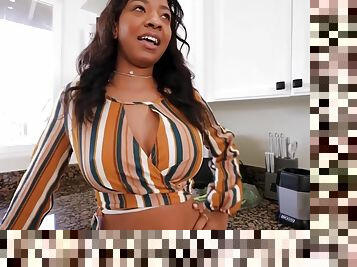 September Reign - Ebony Milf Fitness Stepmom Tasting Step