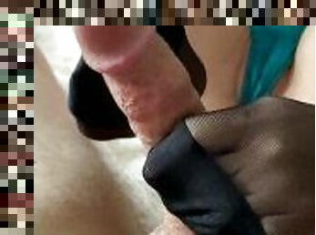 collants, amateur, babes, ejaculation-sur-le-corps, black, pieds, bas, ejaculation, fétiche, branlette-avec-les-pieds