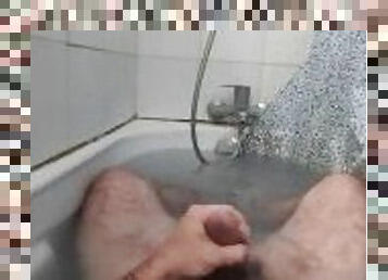 banyo-yapma, mastürbasyon-masturbation, boşalma, amatör, üstüneyüzüne-boşalma, kocaman-yarak, mastürbasyon, bir-kişiye-oral-seks-yapmak, bakış-açısı, meni