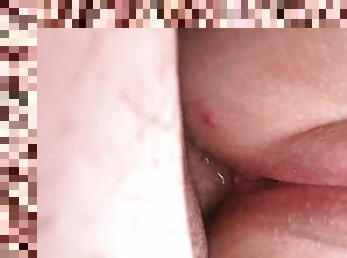 CLOSE UP PUSSY SQUIRT DURING ANAL