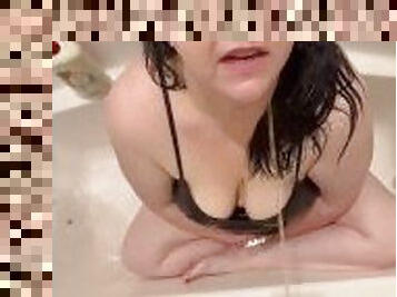 baignade, gros-nichons, pisser, amateur, énorme-bite, milf, salope, point-de-vue, douche, blanc