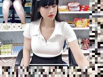 Cashier cam 1