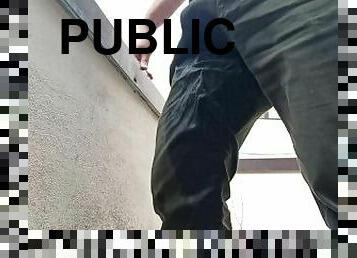 en-plein-air, pisser, public, mature, énorme-bite, gay, culotte, italien, solo, jeans