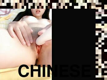 chinese teens live chat with mobile phone.1075