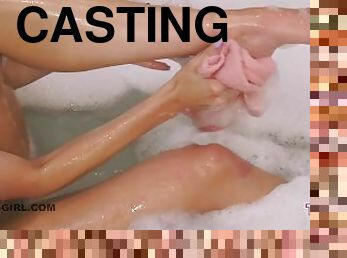 kąpiel, masturbacja, amatorskie, lesbijskie, mamuśki, nastolatki, masaż, casting, pov, blondynka