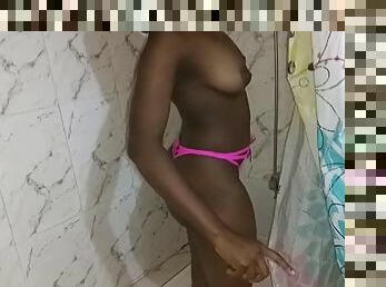 bañando, cuatro-patas, amateur, babes, chorro-de-corrida, adolescente, hardcore, pareja, primera-persona, culazo