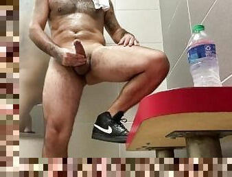 Jock caught jerking off and cumming in men’s locker room