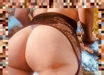 al-aire-libre, amateur, anal, madurita-caliente, regordeta-chubby, culazo, pillada, blanca, parque