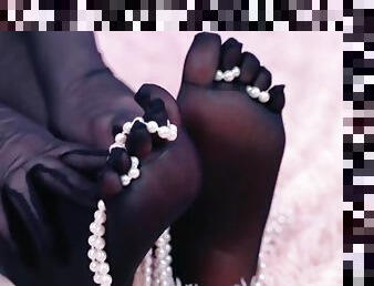 Foot fetish video free 4K, 5 fingers in pantyhose close-up