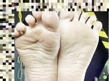 Goth girl soft wrinkly soles