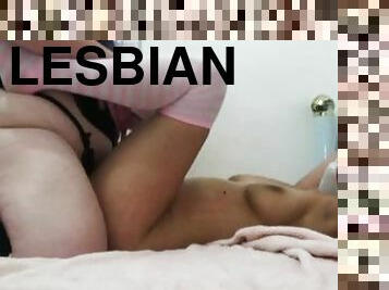 ציצי-גדול, סטראפ-און, חובבן, לסבית-lesbian, תוצרת-בית, אמא, סאדו-מאזו, זוג, ציצים, תחת-butt