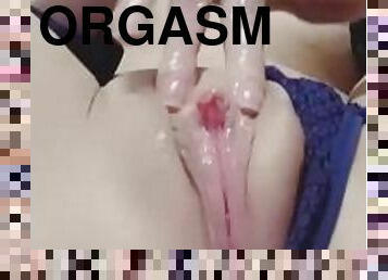 finger fucking her tight pussy until creamy ending ????????