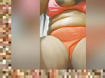 culo, tetas-grandes, pezones, amateur, regordeta-chubby, a-solas, morena