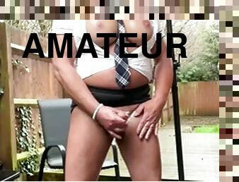 gros-nichons, masturbation, en-plein-air, pisser, public, transsexuelle, amateur, ejaculation-sur-le-corps, milf, culotte