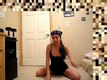 Chick dancing on her webcam looking good