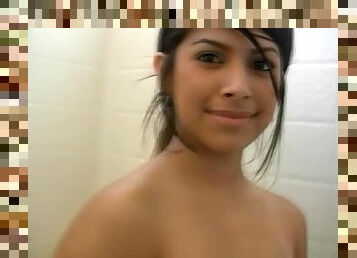 Juicy Latina Cydella is taking a hot shower
